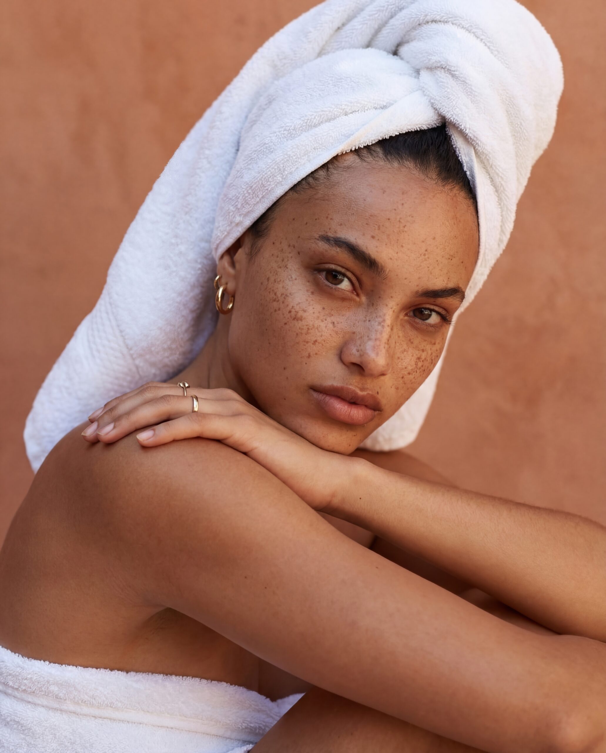 Retinol vs Bakuchiol in 2026 – Which is Better for Anti-Aging?